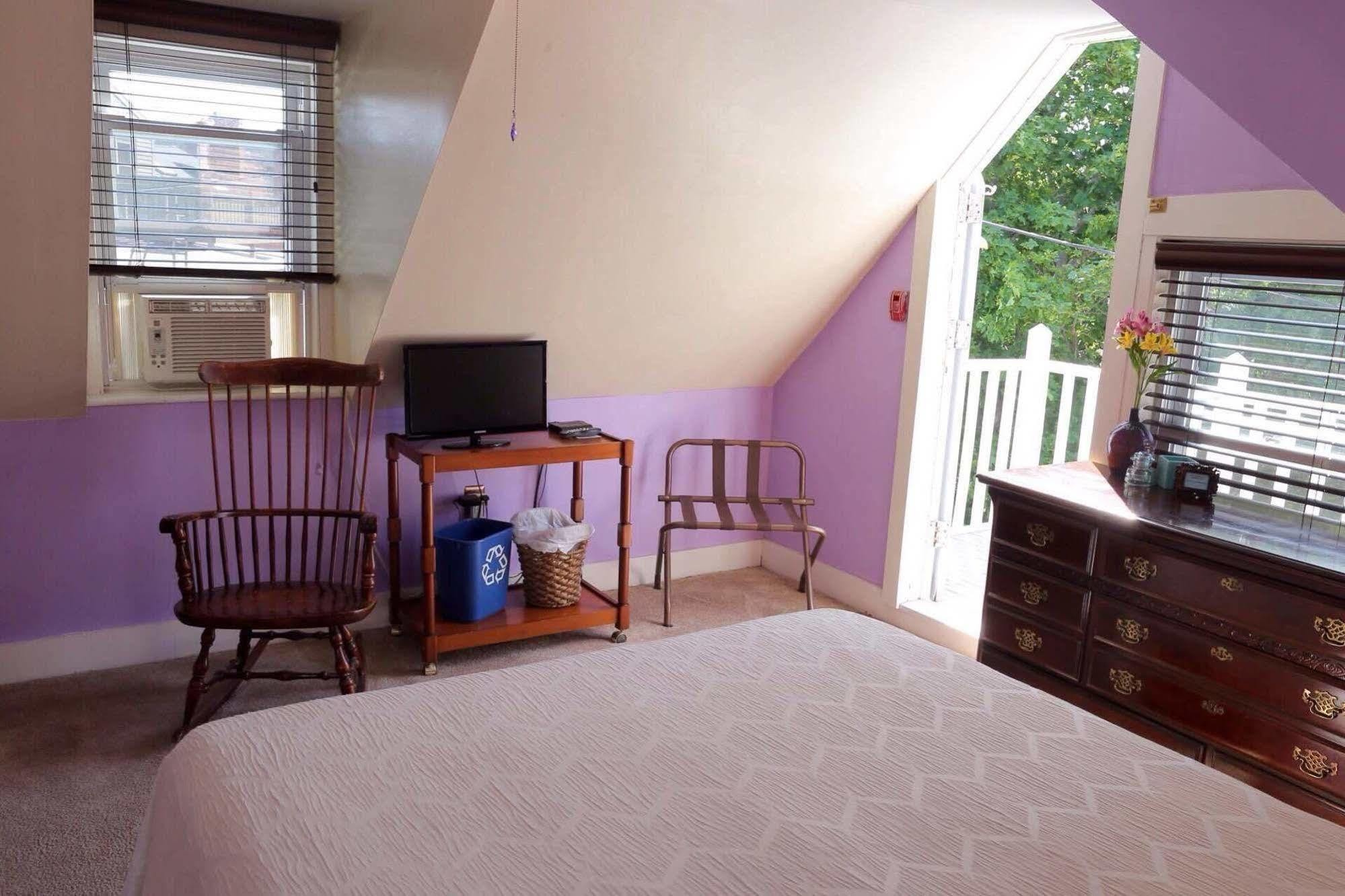 Stepping Stone Inn Сейлем Екстер'єр фото